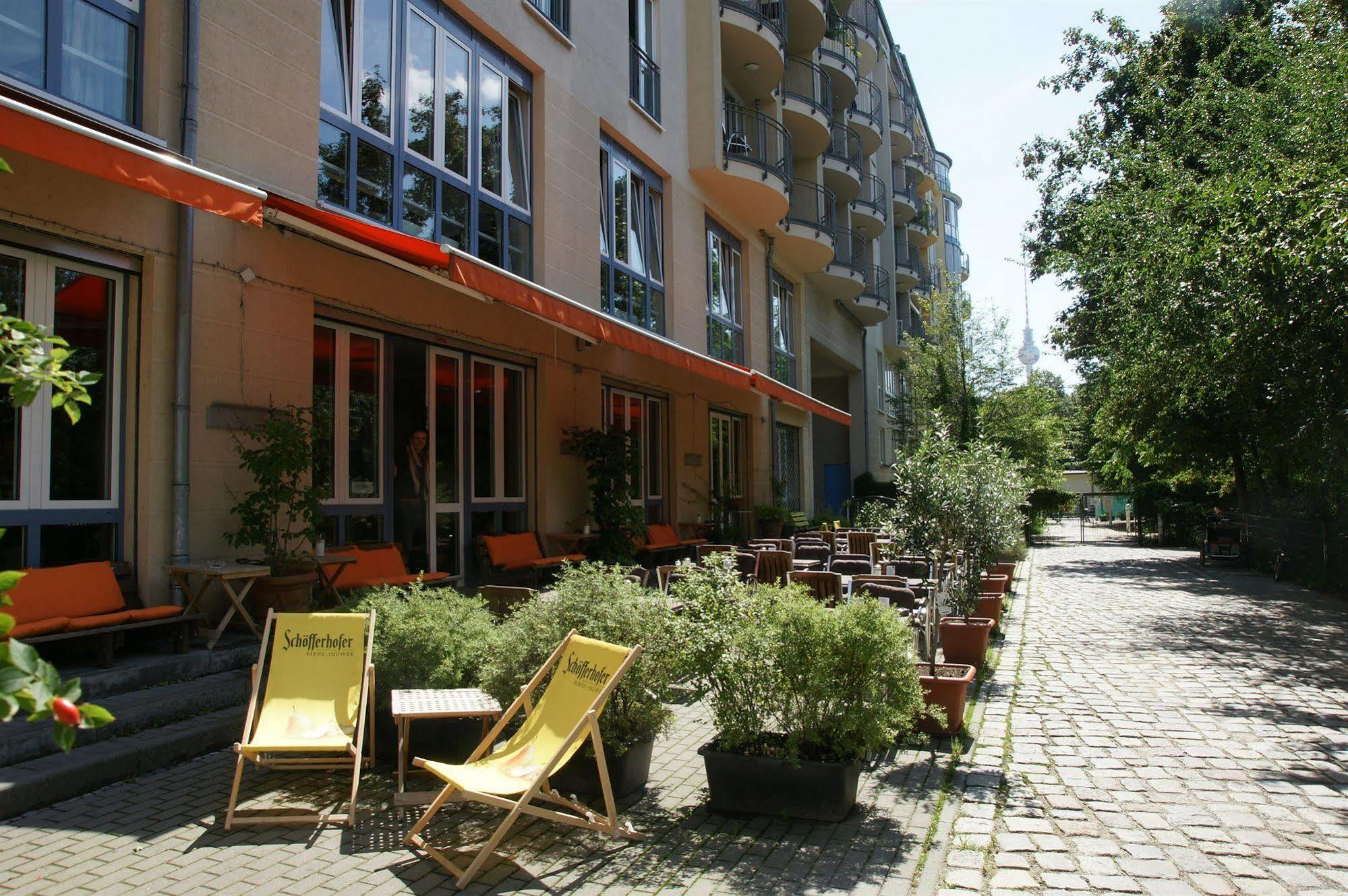 Midi Inn Parkhotel Mitte Berlin Exterior foto